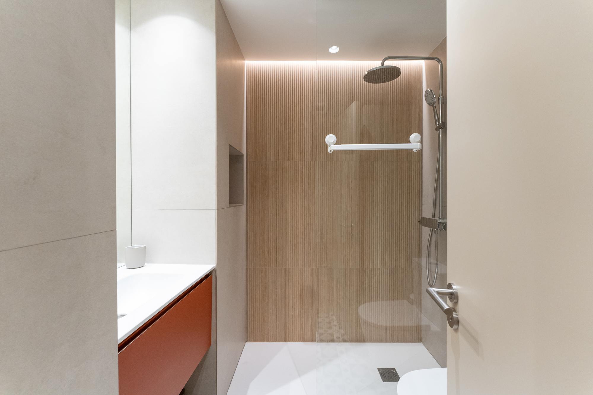 living - 45m² apartment for rent in Castellana, Madrid - gallery thumbnail - 8