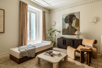 living - 322m² apartment for sale in Almagro, Madrid - featured