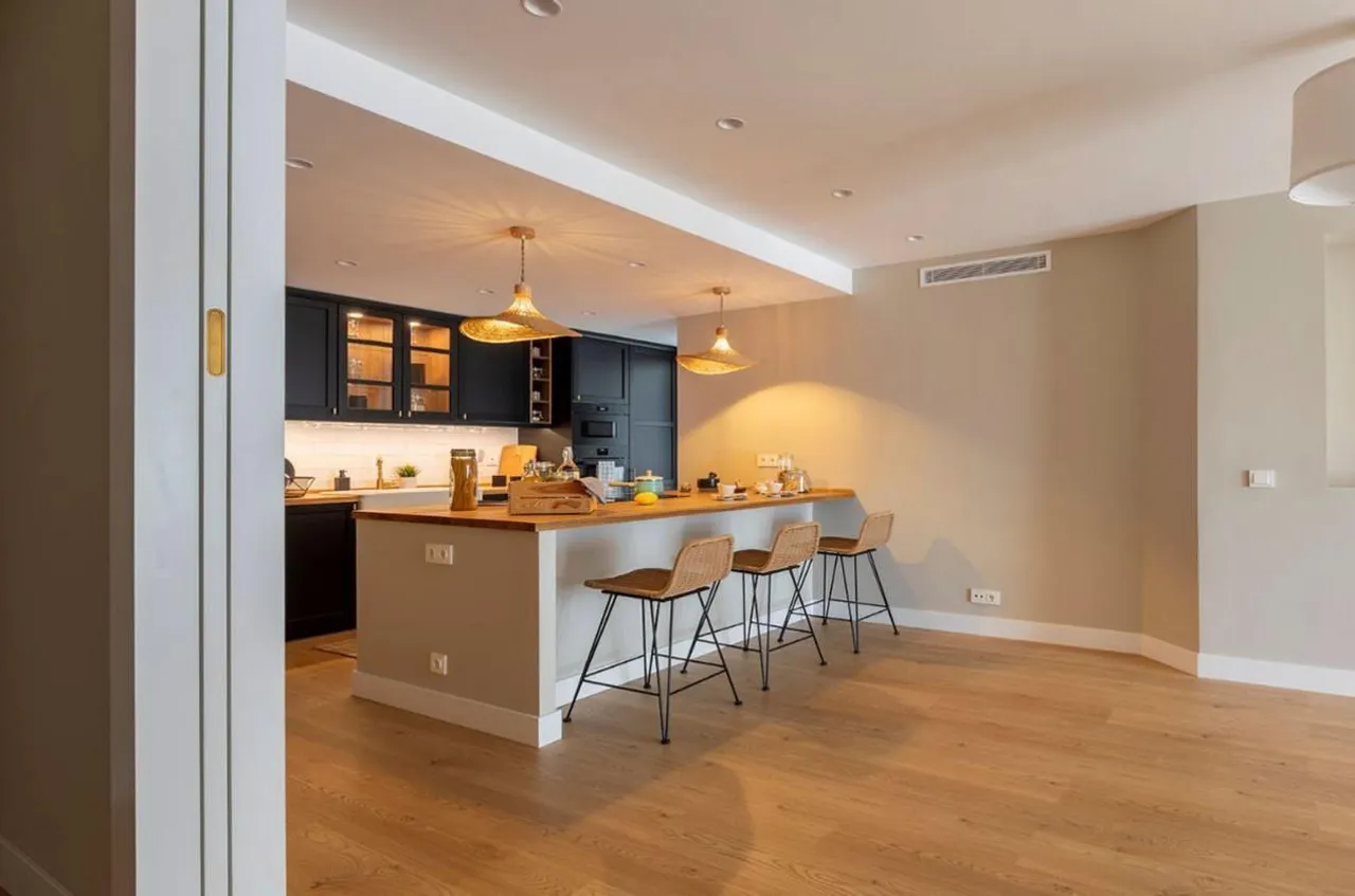 living - Piso de 189m² con 6m² terraza en venta en Cuzco, Madrid - gallery - 7