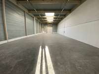 logistics - Activités / Bureaux À Louer - gallery thumbnail - 3