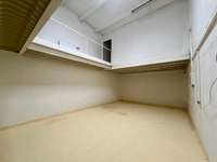 logistics - Activités / Bureaux À Louer - gallery thumbnail - 2
