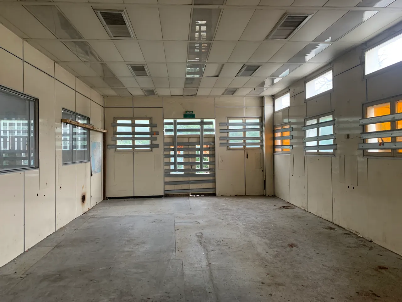 logistics - Activités / Bureaux À Vendre - gallery - 3