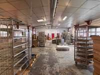 logistics - Light Industrial Premises / Offices For Sale - gallery thumbnail - 4