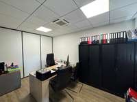 logistics - Activités / Bureaux À Louer - gallery thumbnail - 5