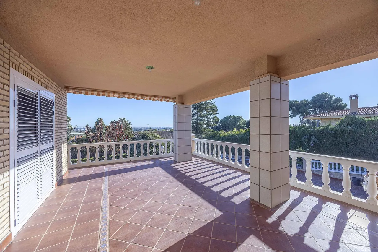 living - Casa / villa de 325m² con 1,050m² de jardín en venta en Valencia Region - gallery - 6