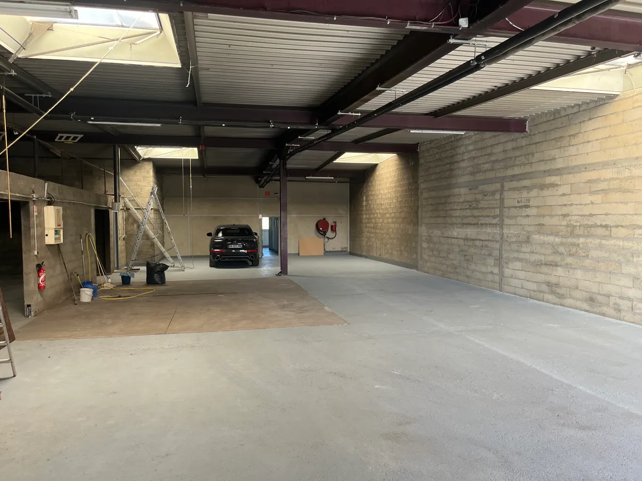 logistics - Activités / Bureaux À Louer - gallery - 4