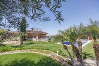 living - Masia de 699m² con 2,000m² de jardín en venta en Valencia Region - gallery thumbnail - 8