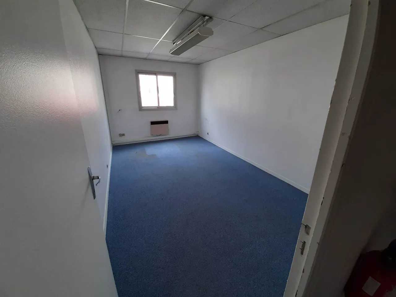 logistics - Activités / Bureaux À Louer - gallery - 8