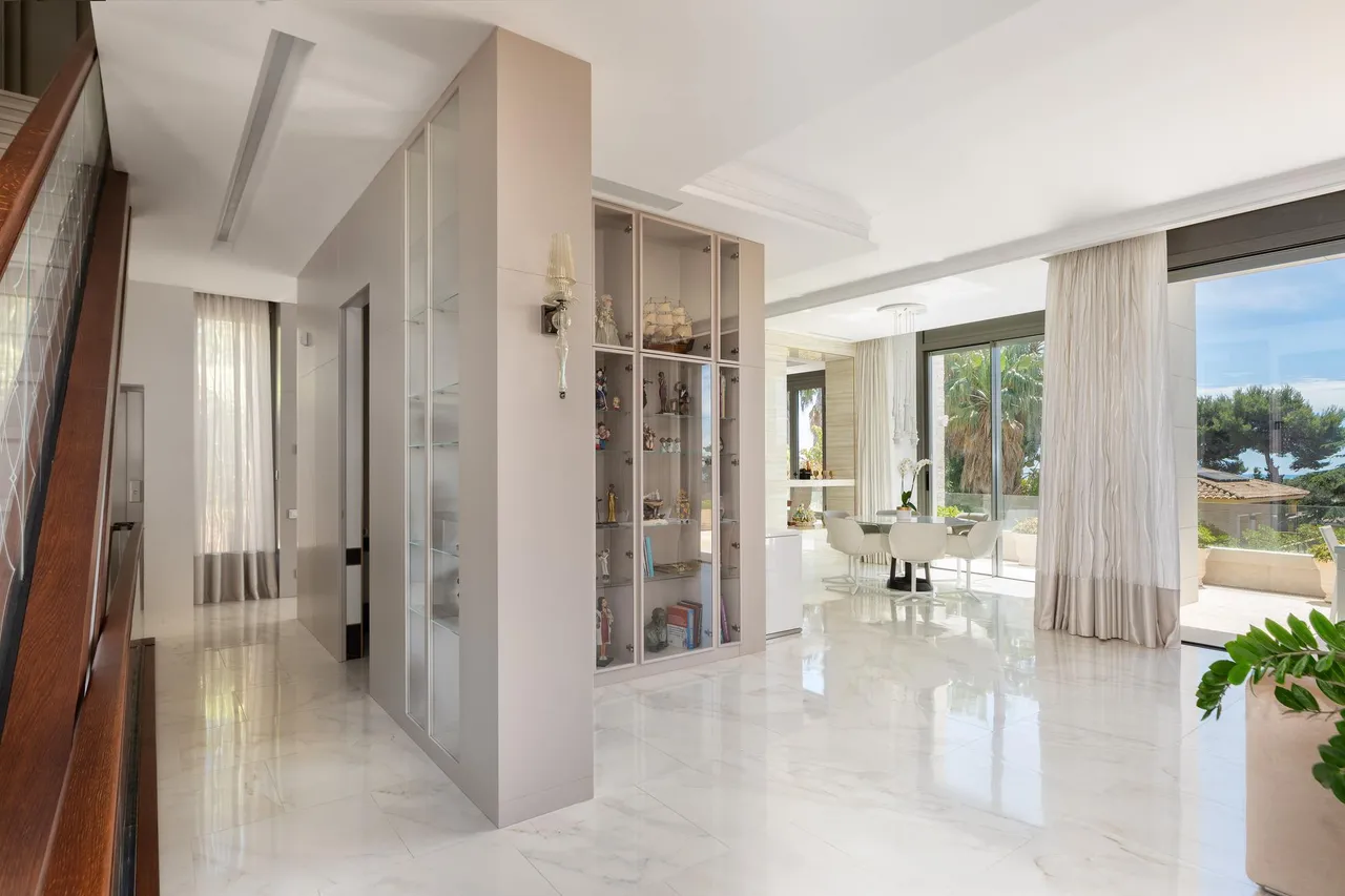 living - 651m² house / villa for sale in Lloret de Mar, Costa Brava - gallery - 7