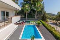 living - 473m² house / villa for sale in Blanes, Costa Brava - gallery thumbnail - 3