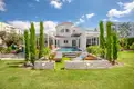 living - Casa / villa de 405m² con 200m² terraza en venta en Bahía de Rosas - gallery thumbnail - 2