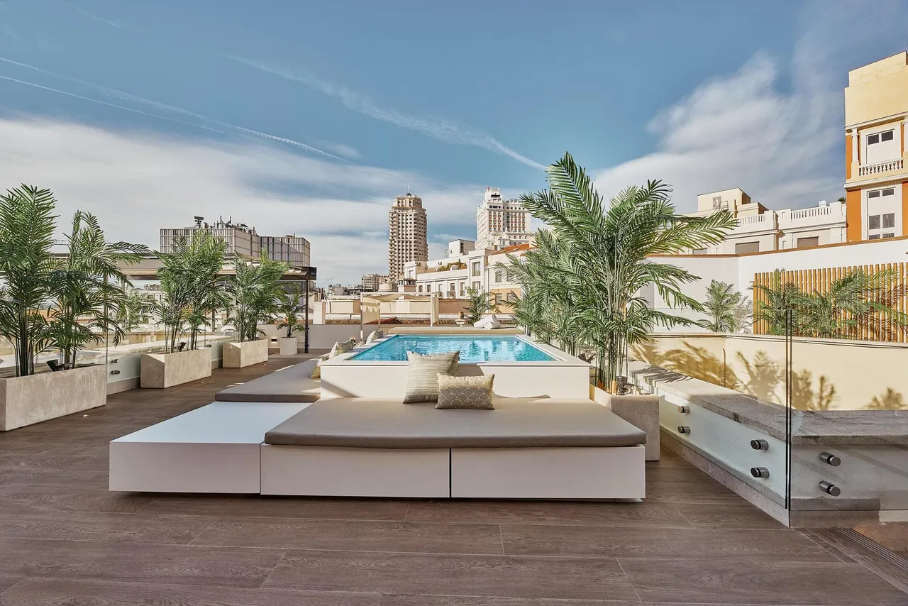 living - Piso de 174m² con 301m² terraza en venta en Palacio, Madrid - gallery - 10