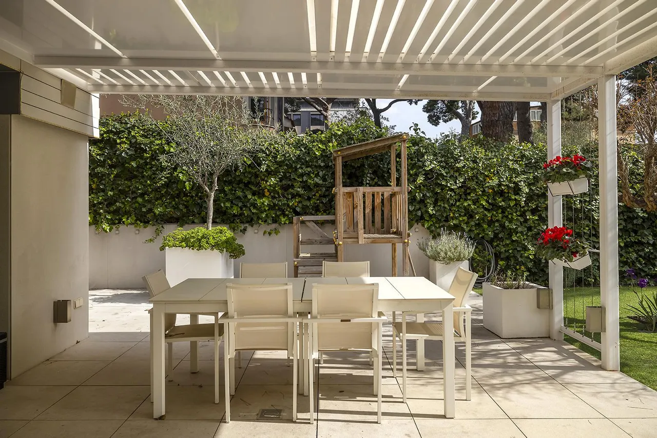 living - Casa / villa de 334m² con 300m² de jardín en venta en Pedralbes - gallery - 10