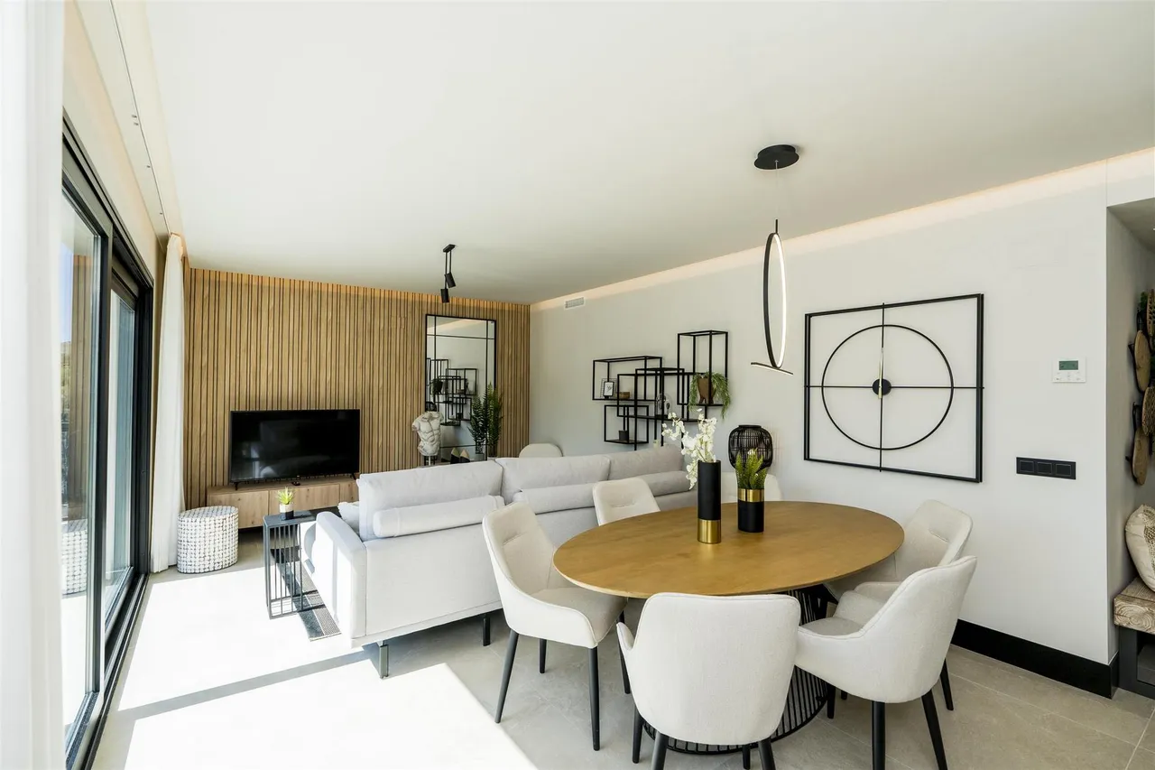 living - Promoción de obra nueva de Pisos en venta en Nueva Andalucía, Costa del Sol. - gallery - 4