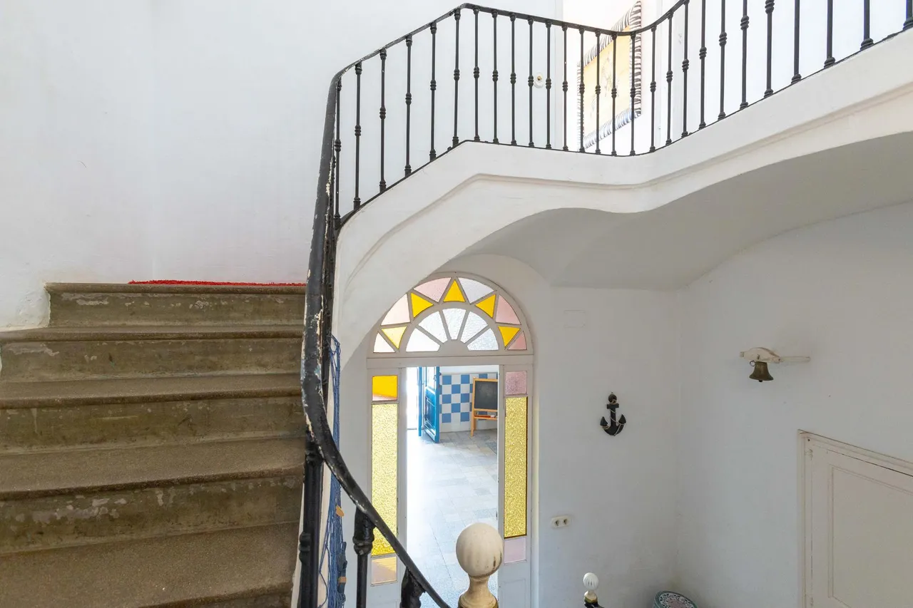 living - 651m² house / villa for sale in Arenys de Mar, Barcelona - gallery - 10