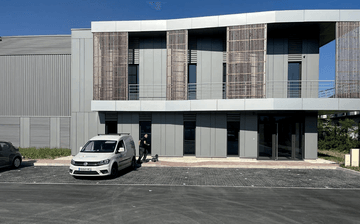 logistics - Light Industrial Premises / Offices For Rent - featured