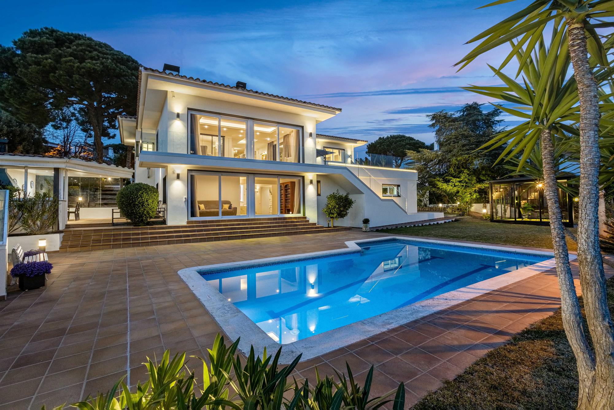 living - Casa / villa de 600m² en venta en Alella, Barcelona - featured