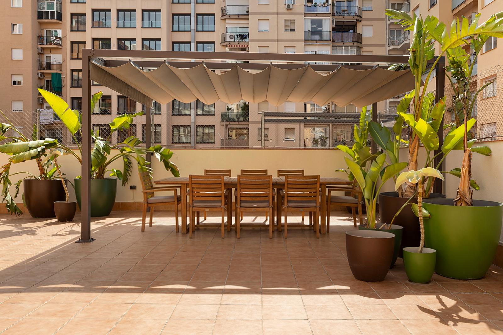 living - Piso de 132m² con 270m² terraza en venta en Les Corts - gallery - 3