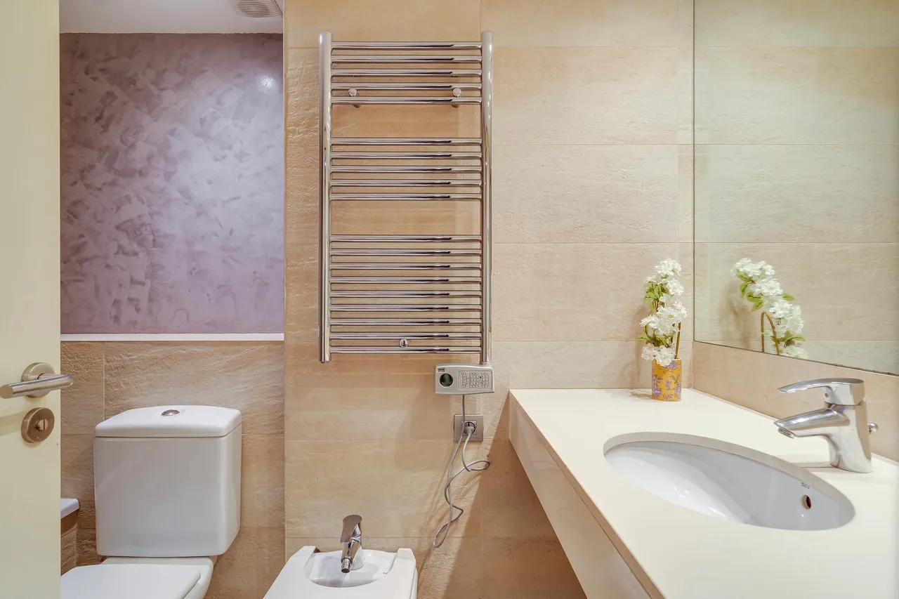 living - Piso de 64m² en venta en El Born, Barcelona - gallery - 10
