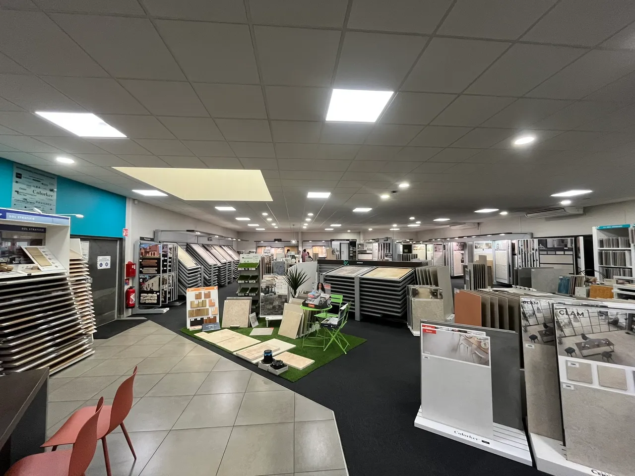 logistics - Activités / Bureaux À Louer - gallery - 8