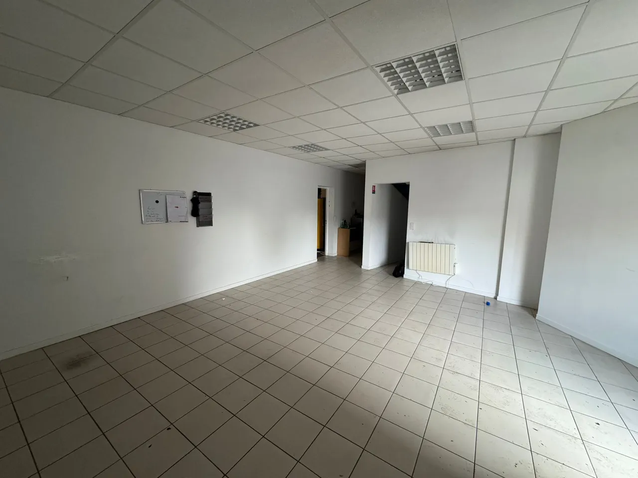 logistics - Light Industrial Premises / Offices For Sale - gallery - 7