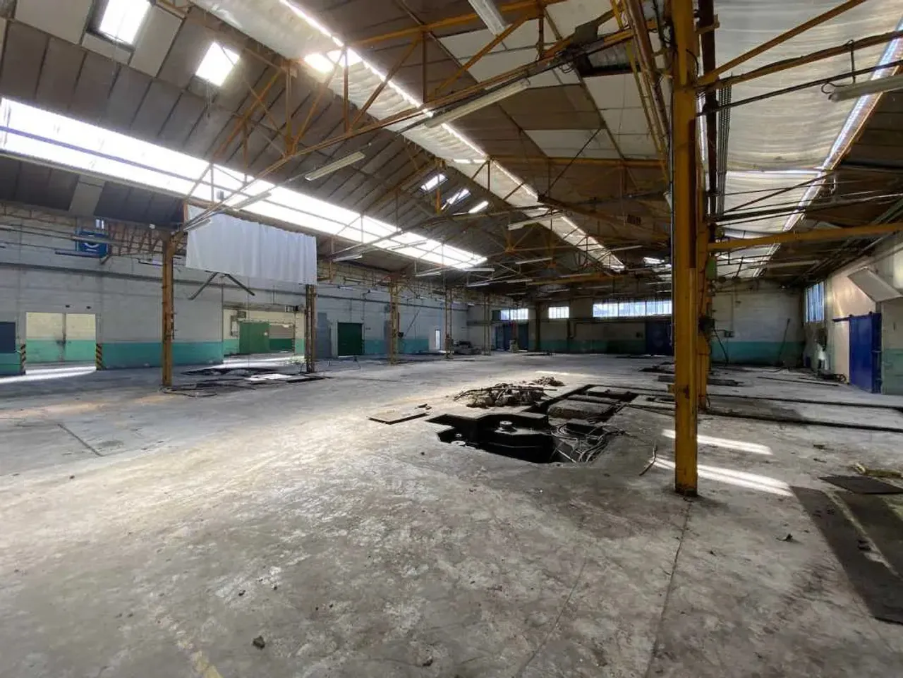 logistics - Industrial Site For Sale - gallery - 3