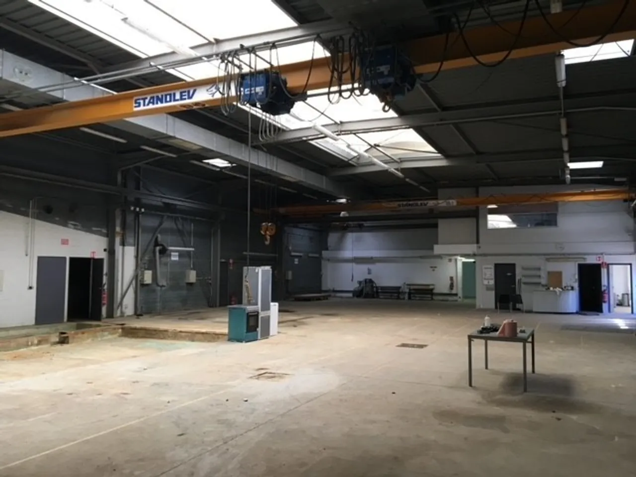 logistics - Light Industrial Premises / Offices For Sale - gallery - 6