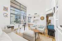 living - Piso de 97m² con 20m² terraza en venta en Diagonal Mar - gallery thumbnail - 2