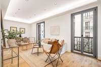 living - Piso de 101m² en venta en Ibiza, Madrid - gallery thumbnail - 5