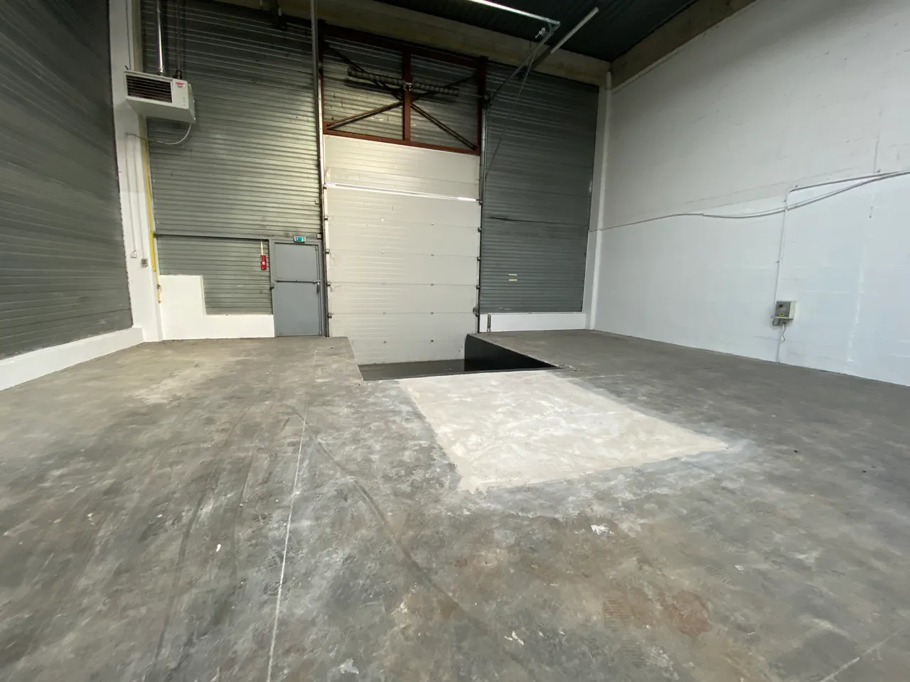 logistics - Activités / Bureaux À Louer - gallery - 4