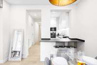 living - 91m² apartment for rent in Almagro, Madrid - gallery thumbnail - 9