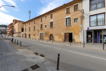 living - 1,847m² building for sale in Sant Andreu de Llavaneres - featured