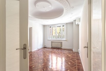 living - 211m² apartment for rent in Castellana, Madrid - featured