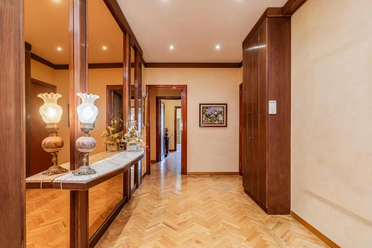 living - 160m² apartment with 18m² terrace for sale in Eixample Left - gallery - 7