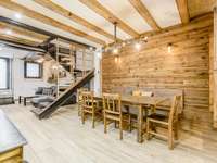 living - Piso de 123m² en venta en El Raval, Barcelona - gallery thumbnail - 9