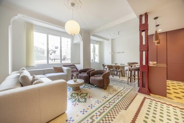 living - Piso de 230m² con 75m² terraza en venta en Gran Vía - featured
