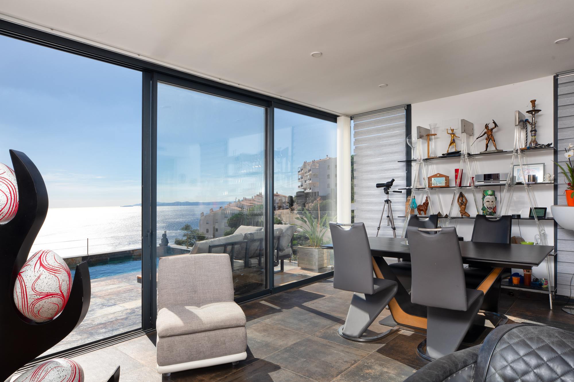 living - Casa / villa de 219m² en venta en Bahía de Rosas - gallery - 10