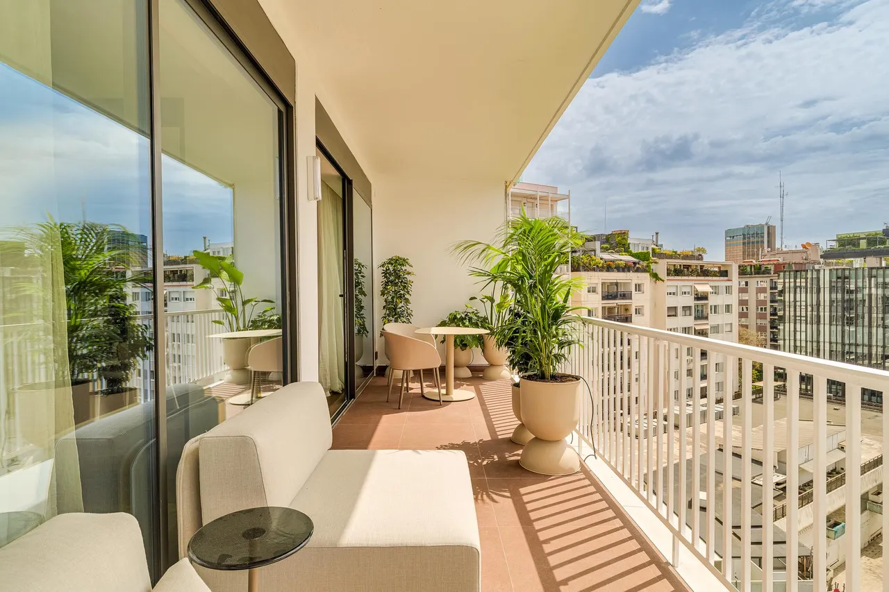 living - 211m² apartment with 17m² terrace for sale in Turó Park - gallery - 4