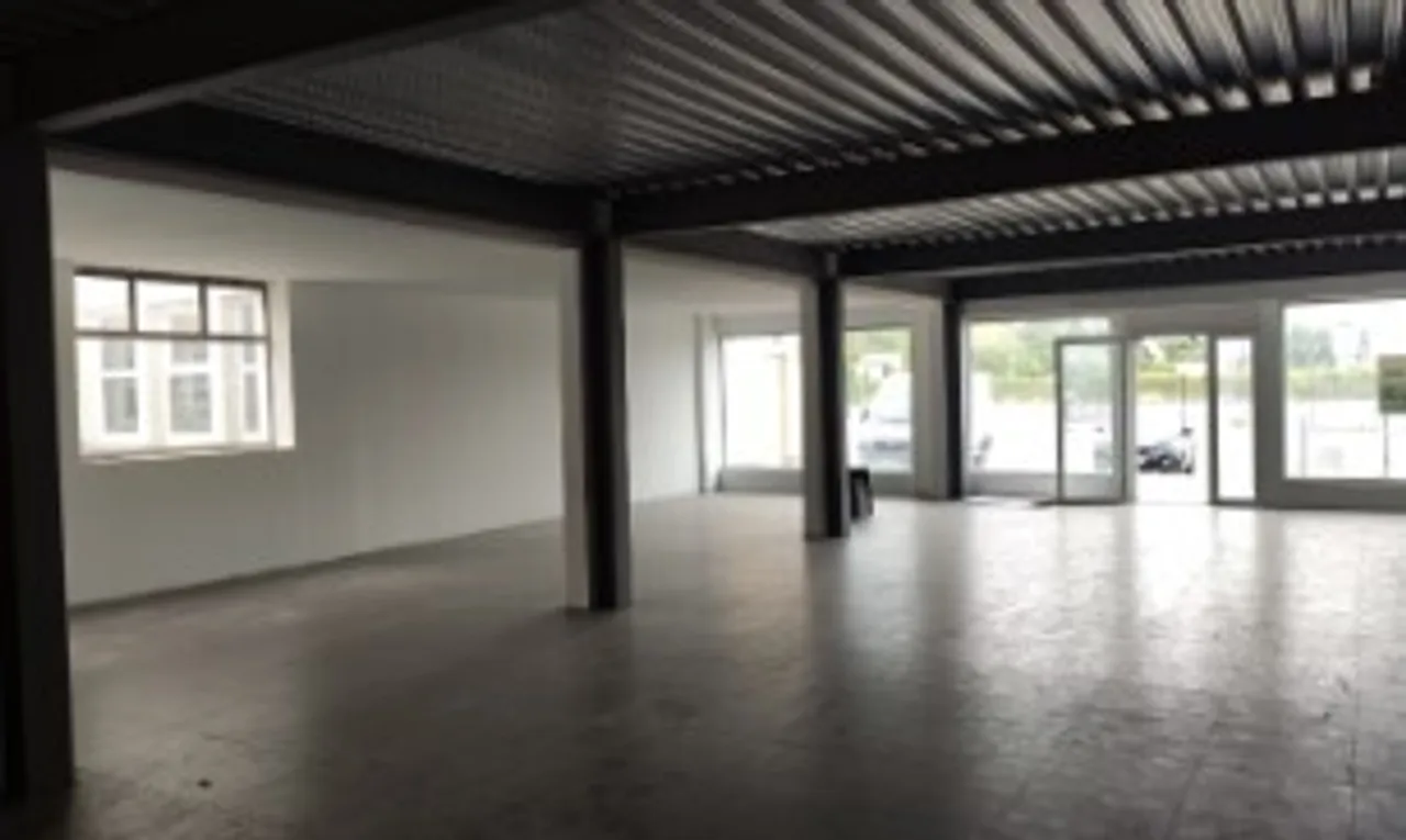 logistics - Light Industrial Premises / Offices For Rent - gallery - 4