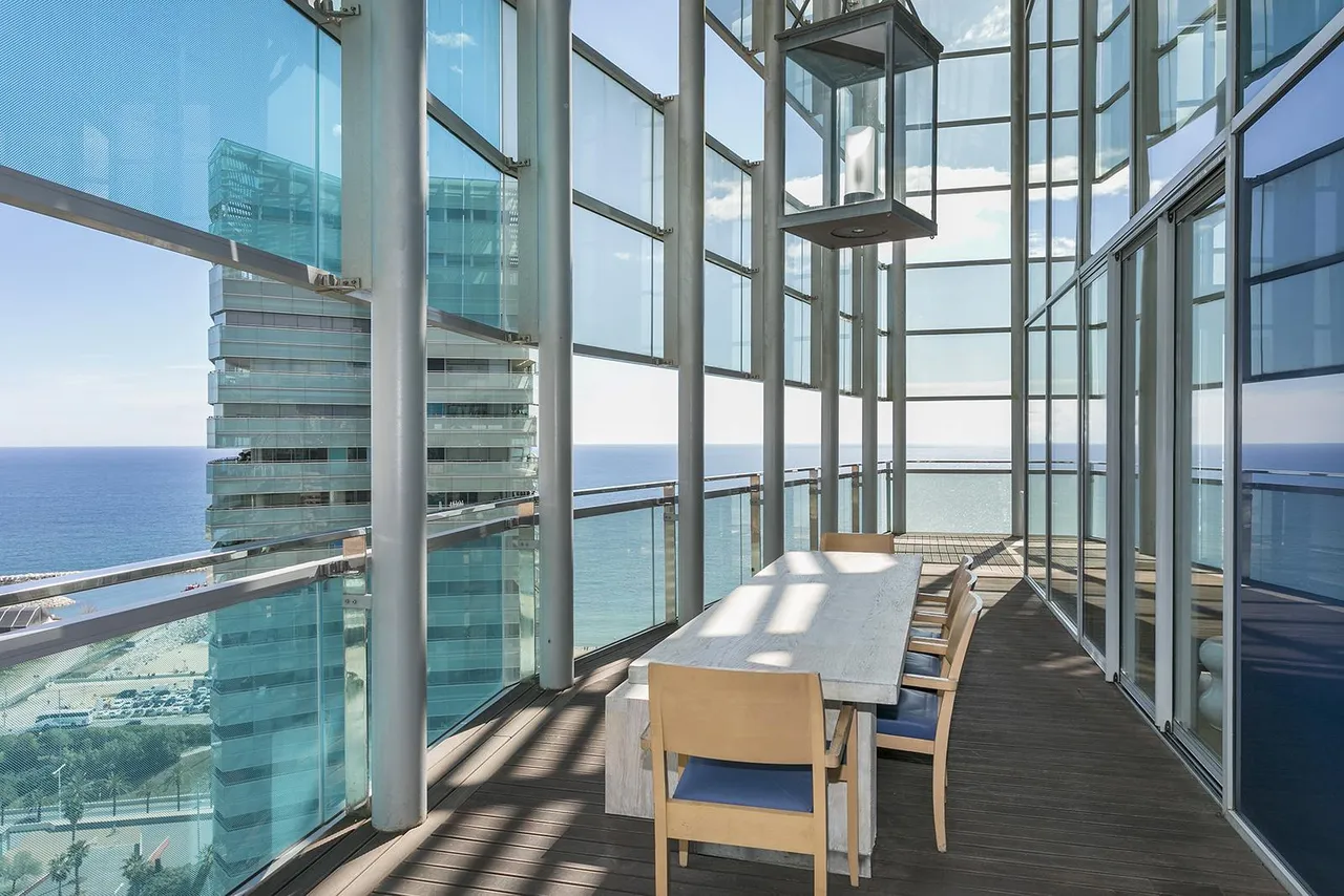 living - 141 m² penthouse with 85 m² terrace for sale in Diagonal Mar - gallery - 5