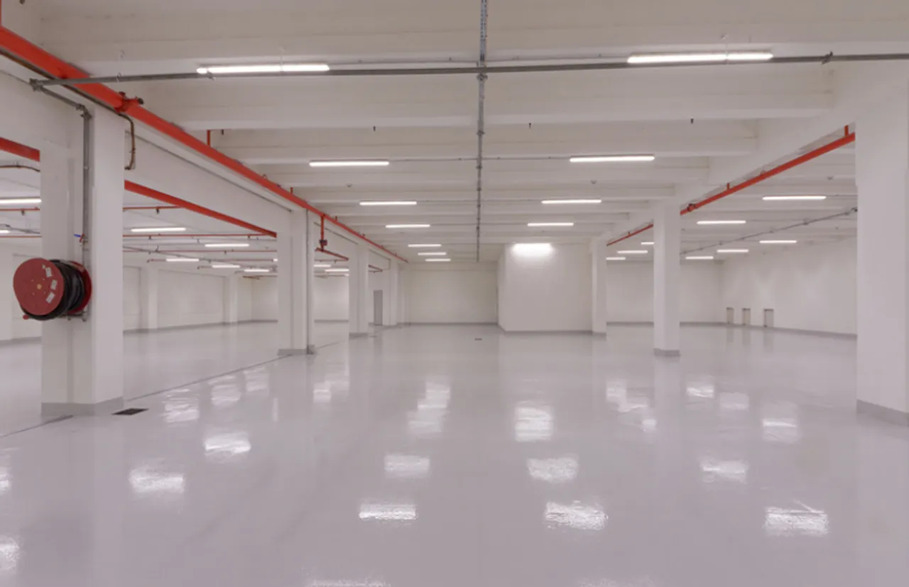 logistics - Light Industrial Premises / Offices For Rent - gallery - 3
