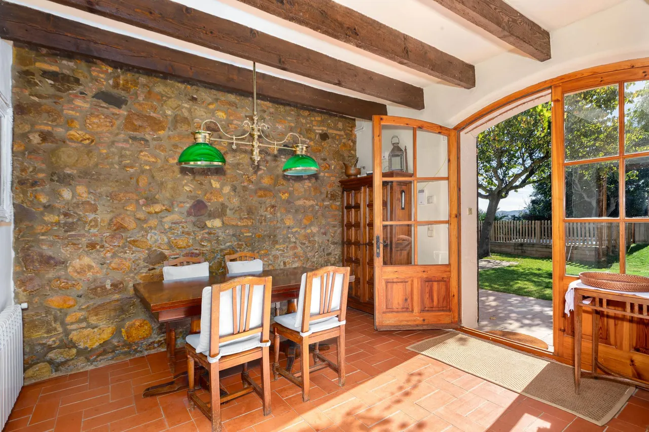 living - 307m² country house for sale in Baix Empordà, Girona - gallery - 6