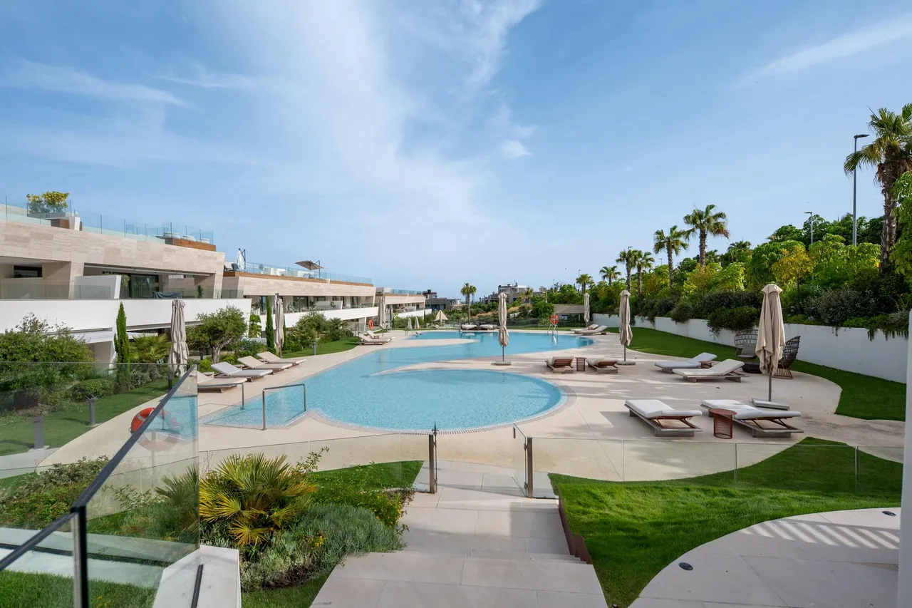 living - Ático de 252m² con 102m² terraza en venta en Milla de Oro - gallery - 4
