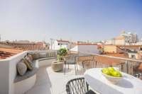 living - Piso de 142m² en venta en Chueca - Justicia, Madrid - gallery thumbnail - 2