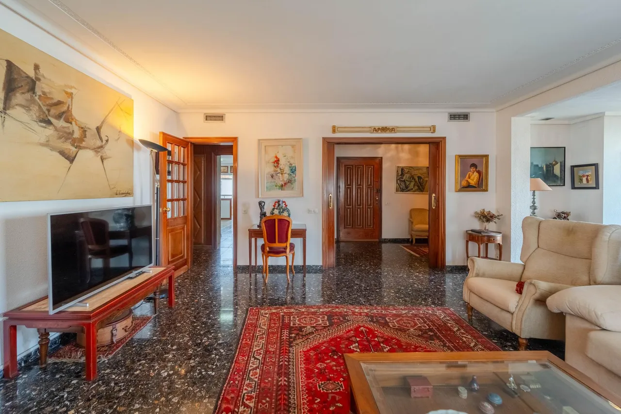 living - Piso de 168m² con 9m² terraza en venta en Gran Vía - gallery - 7
