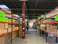 logistics - Activités / Bureaux À Louer - gallery thumbnail - 4