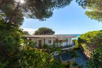 living - 558m² house / villa with 12,551m² garden for sale in Sant Pol de Mar - gallery thumbnail - 3