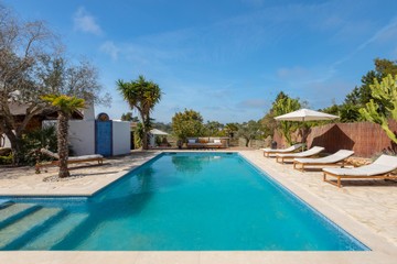 living - Casa / villa de 260m² en venta en San Antonio - featured