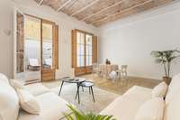 living - 140m² apartment with 42m² terrace for sale in Eixample Left - gallery thumbnail - 4