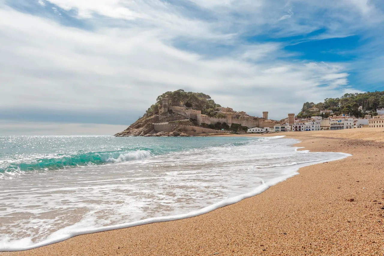 living - 150 m² apartment for sale in Tossa de Mar - gallery - 3